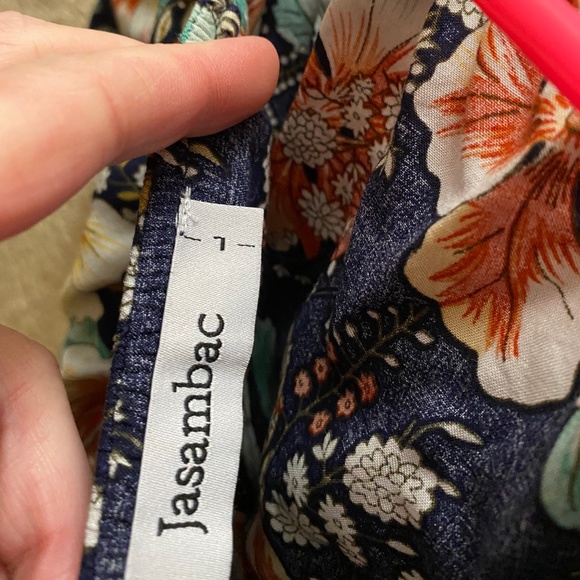 Jasambac (L) Strapless Dress - Picture 4 of 4